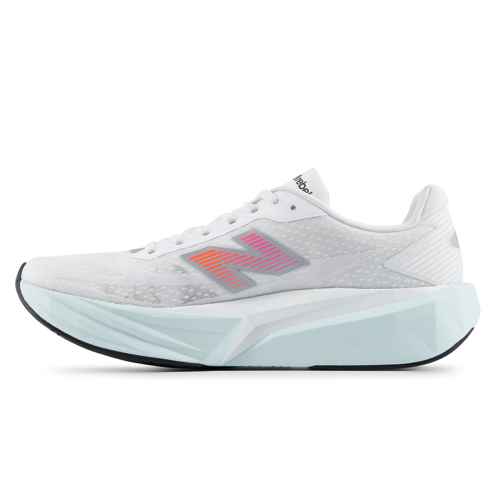 Pánské boty New Balance FuelCell Rebel v5 MFCX1WY – bílé