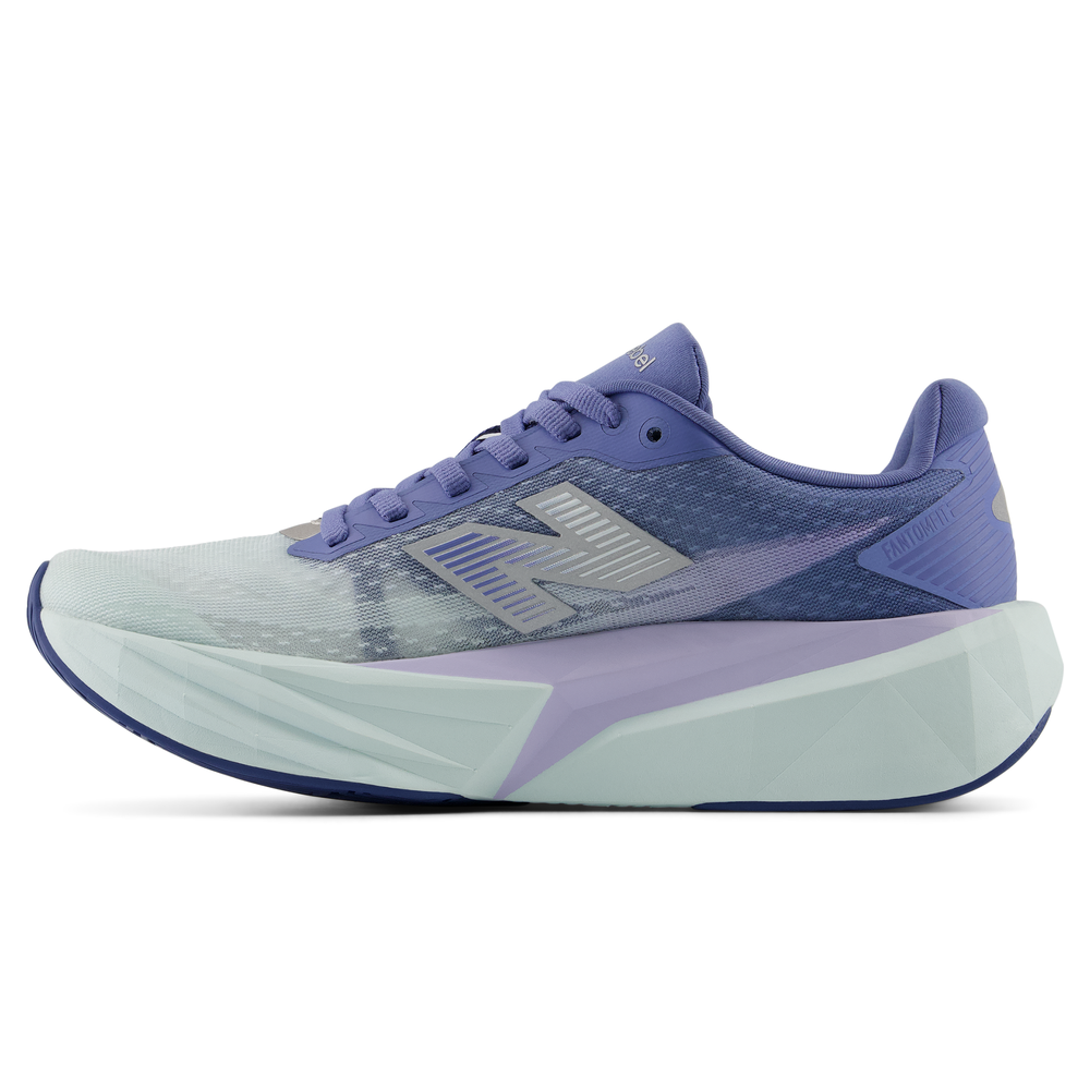 Dámské boty New Balance FuelCell Rebel v5 WFCX5TV – modré