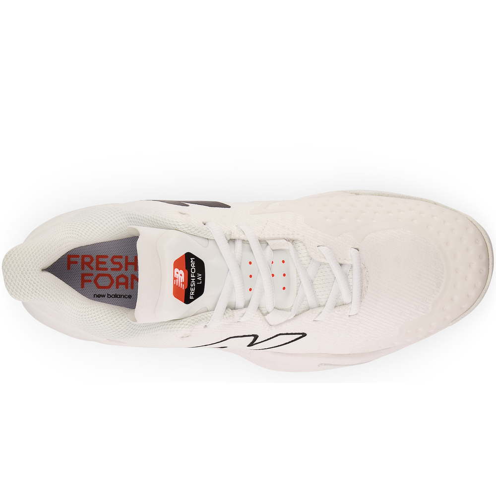 Pánské boty New Balance Fresh Foam Lav v2 MCHLAVS2 – bílé