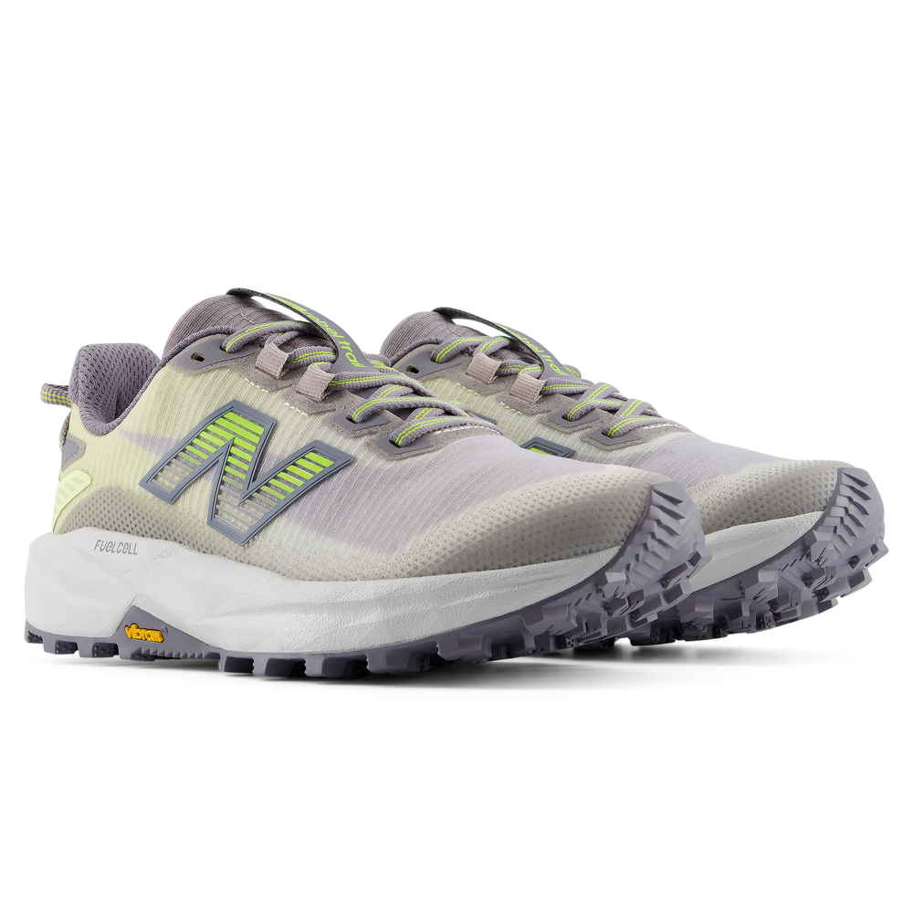 Dámské boty New Balance FuelCell Rebel Trail WRBT675 – šedé