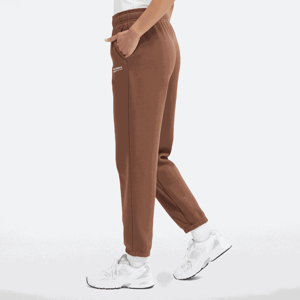 Dámské kalhoty New Balance WP33513PNC – hnědý
