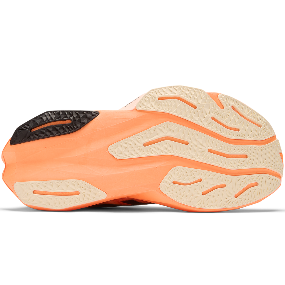 Dámské boty New Balance FuelCell Rebel v4 WFCXCC4 – oranžová