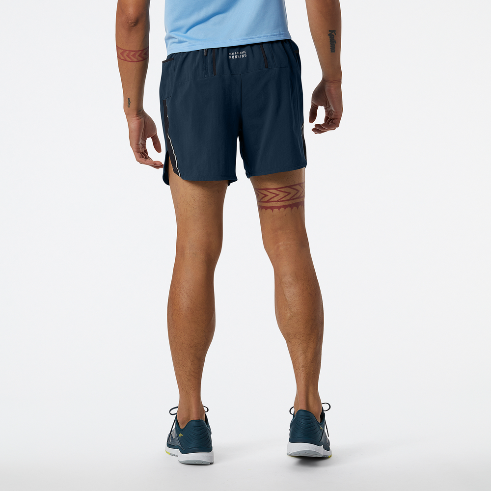Pánské šortky New Balance MS21268NGO – tmavomodrá