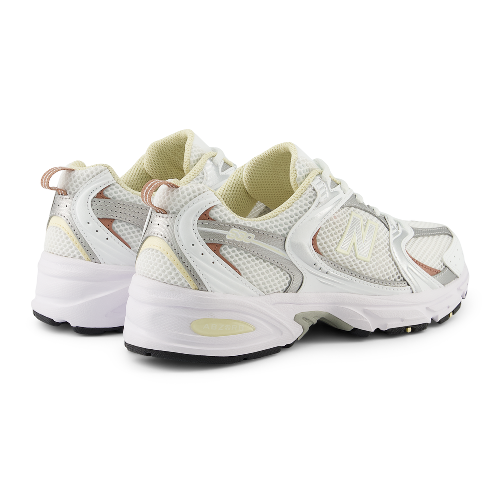 Unisex boty New Balance MR530SGA – bílé