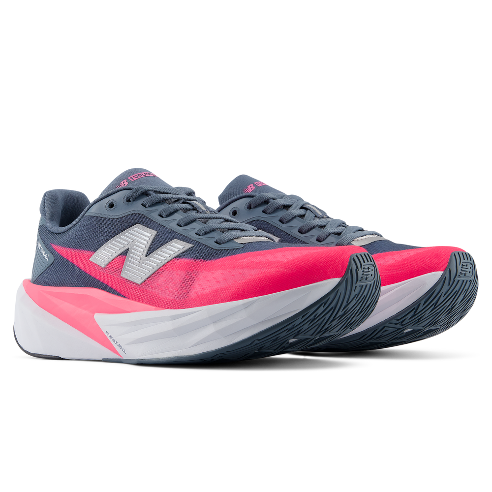 Dámské boty New Balance FuelCell Rebel v5 WFCX589 – šedé