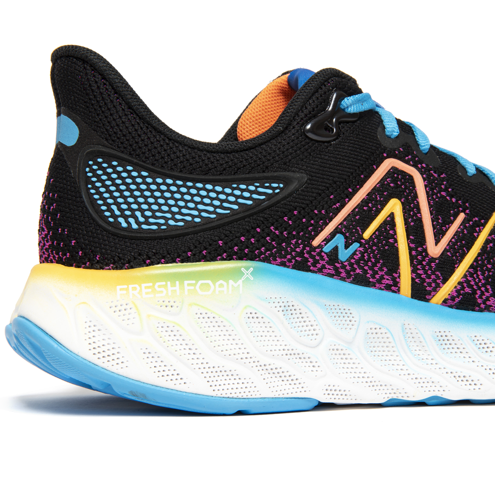 Dámské boty na běhání New Balance Fresh Foam 1080v12 W1080N12 – černé,