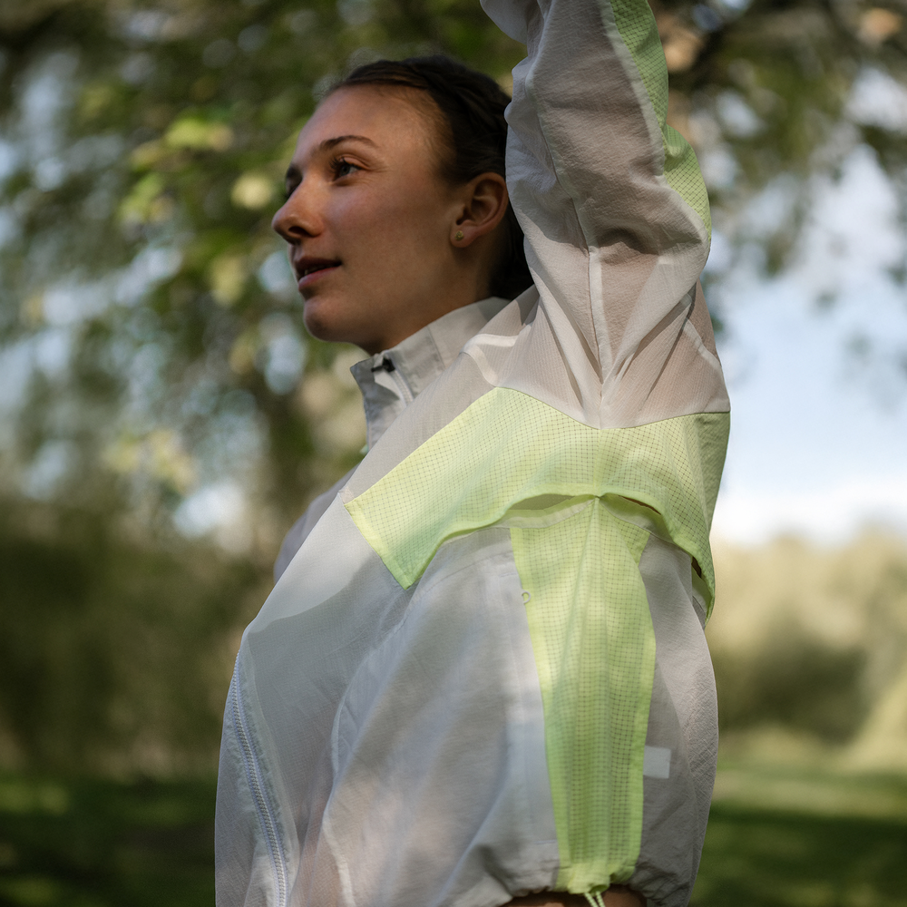 Dámská bunda New Balance WJ61J326AFG – bílé