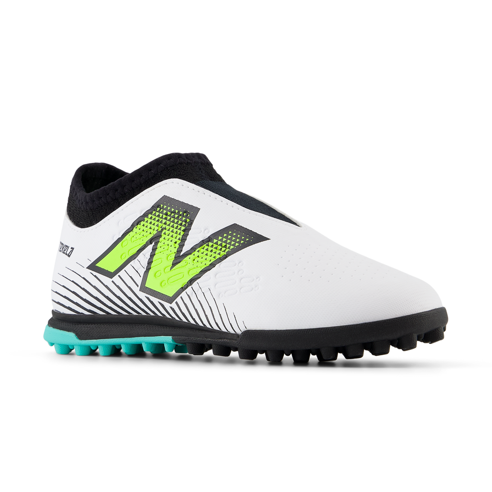 Dětské boty New Balance TEKELA V4+ MAGIQUE JNR FG SJT3TH45 – bílé