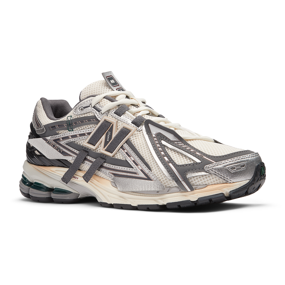 Unisex boty New Balance M1906AD – stříbrný