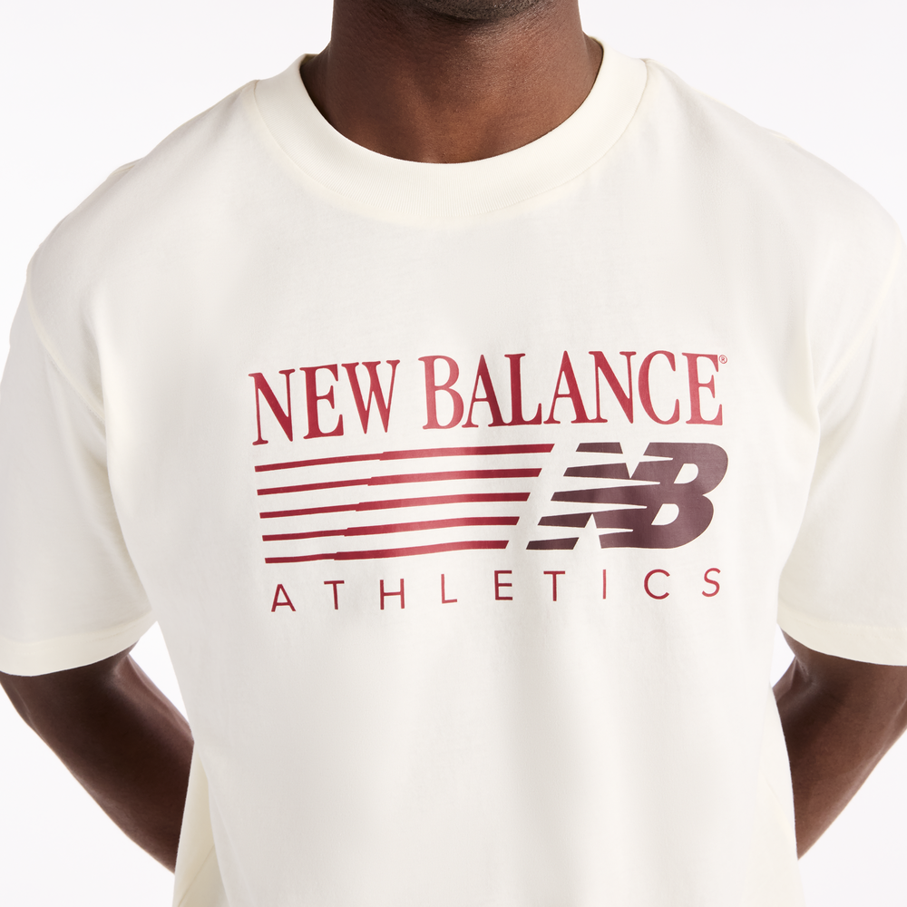 Pánské tričko New Balance Reimagined Graphic – béžové