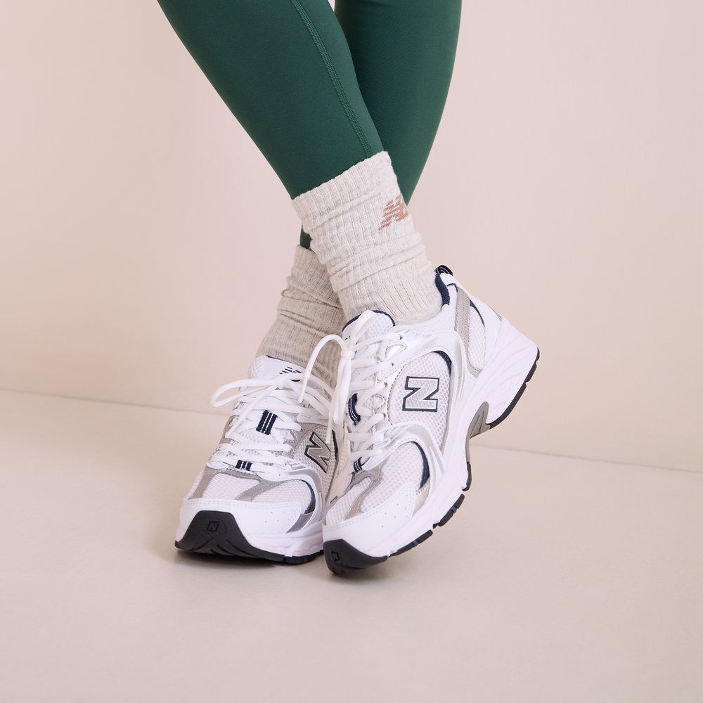 Unisex boty New Balance MR530SG – bílé