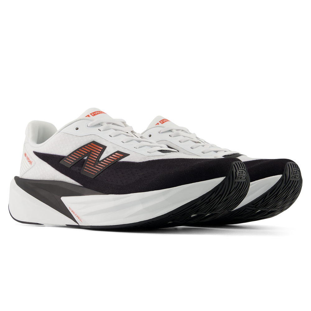 Pánské boty New Balance FuelCell Rebel v5 MFCX93C – bílé