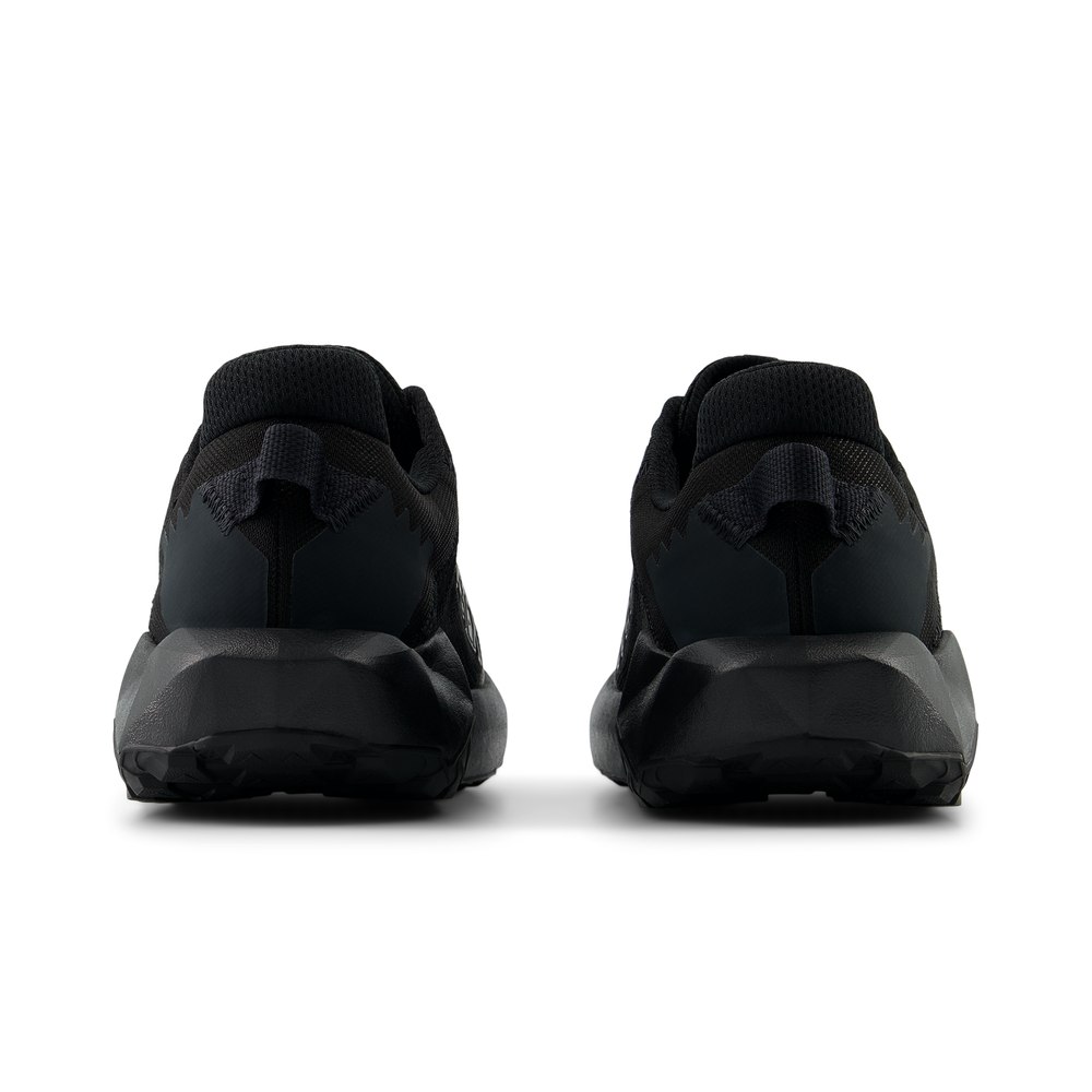 Pánské boty New Balance DynaSoft Nitrel v6 Gore-Tex MTNTRGB6 – černé