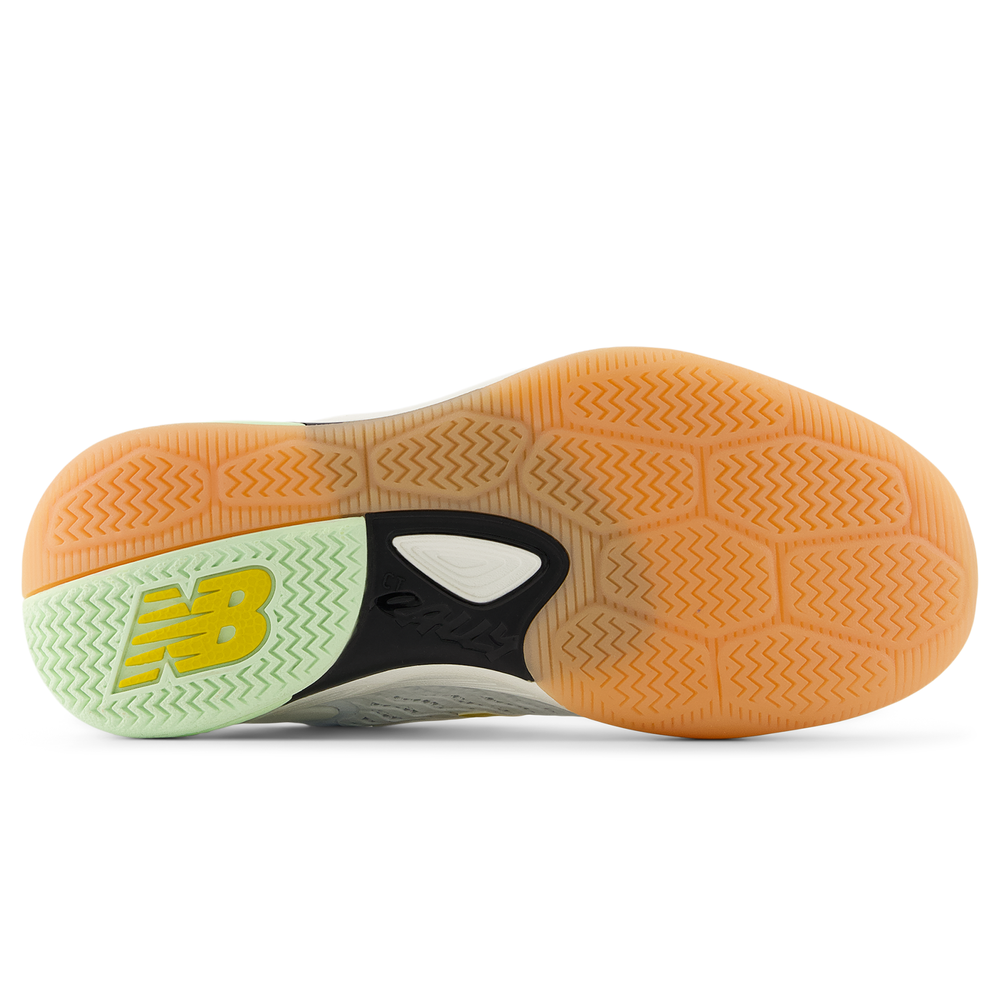 Dámské boty New Balance Fresh Foam X CT-Rally v2 WCHRALL2 – bílé