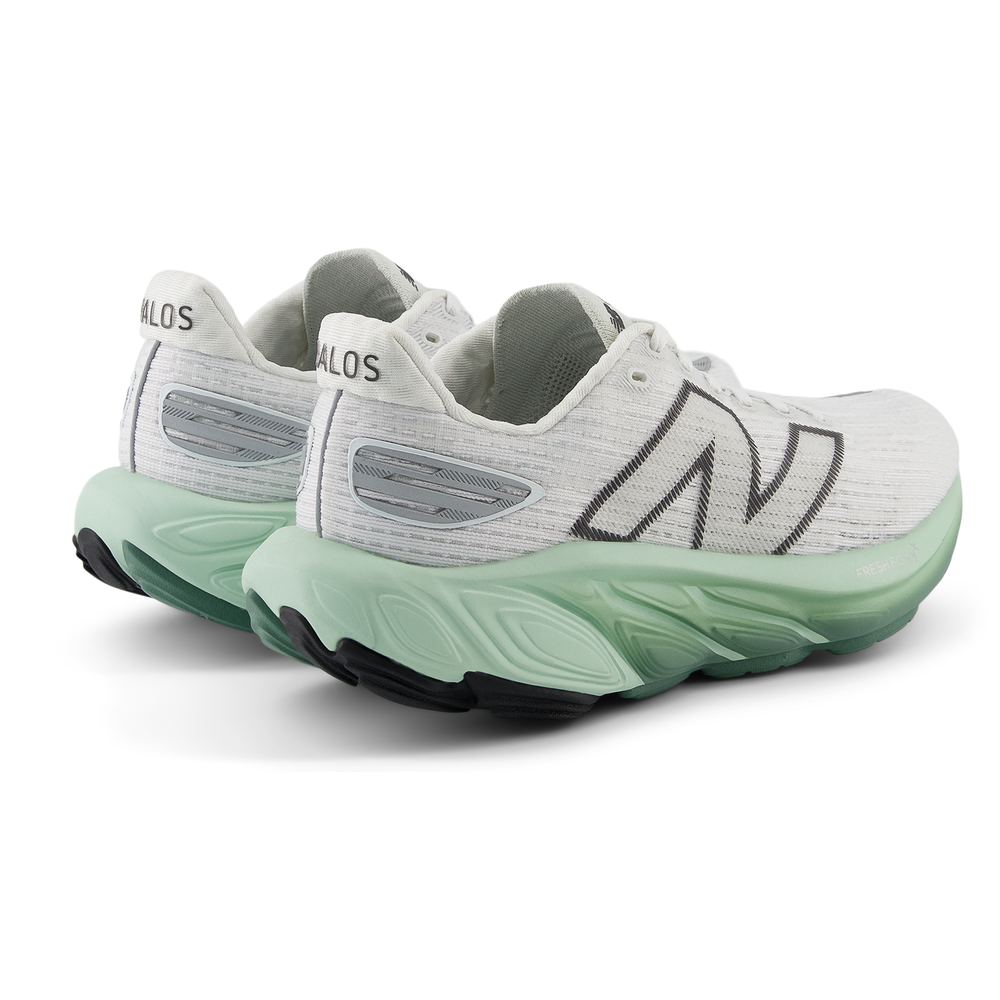 Dámské boty New Balance Fresh Foam x Balos v1 WBALCB1 – šedé