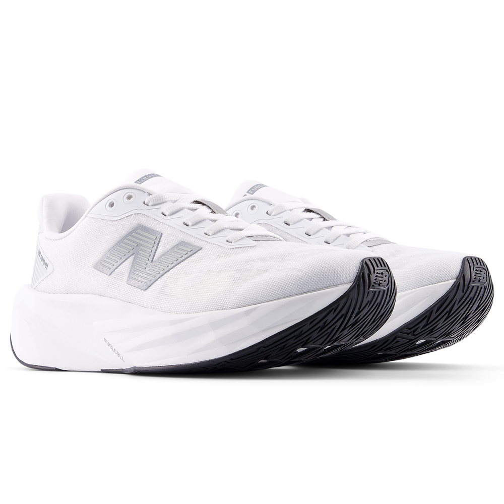 Dámské boty New Balance FuelCell Rebel v5 WFCXLM5 – bílé