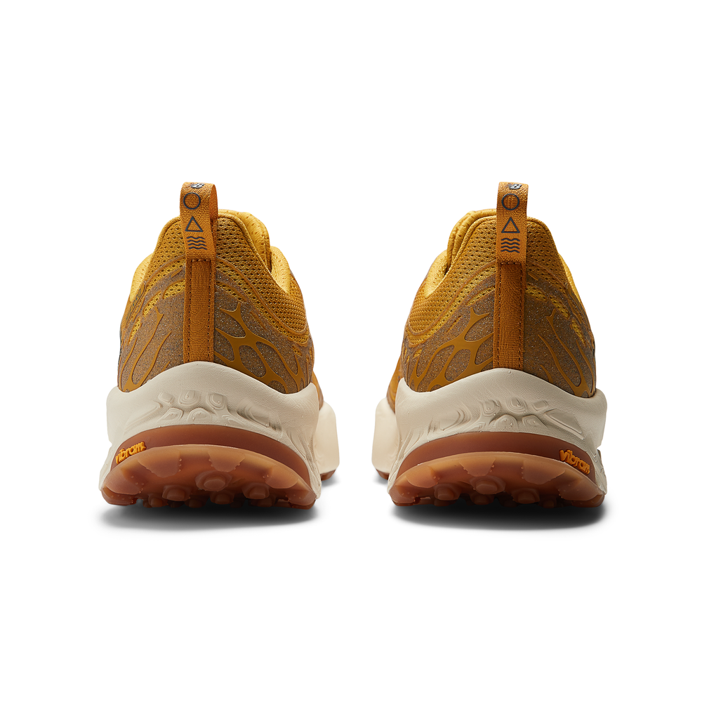 Pánské boty New Balance Fresh Foam X Hierro v8 MTHIERF8 – oranžová