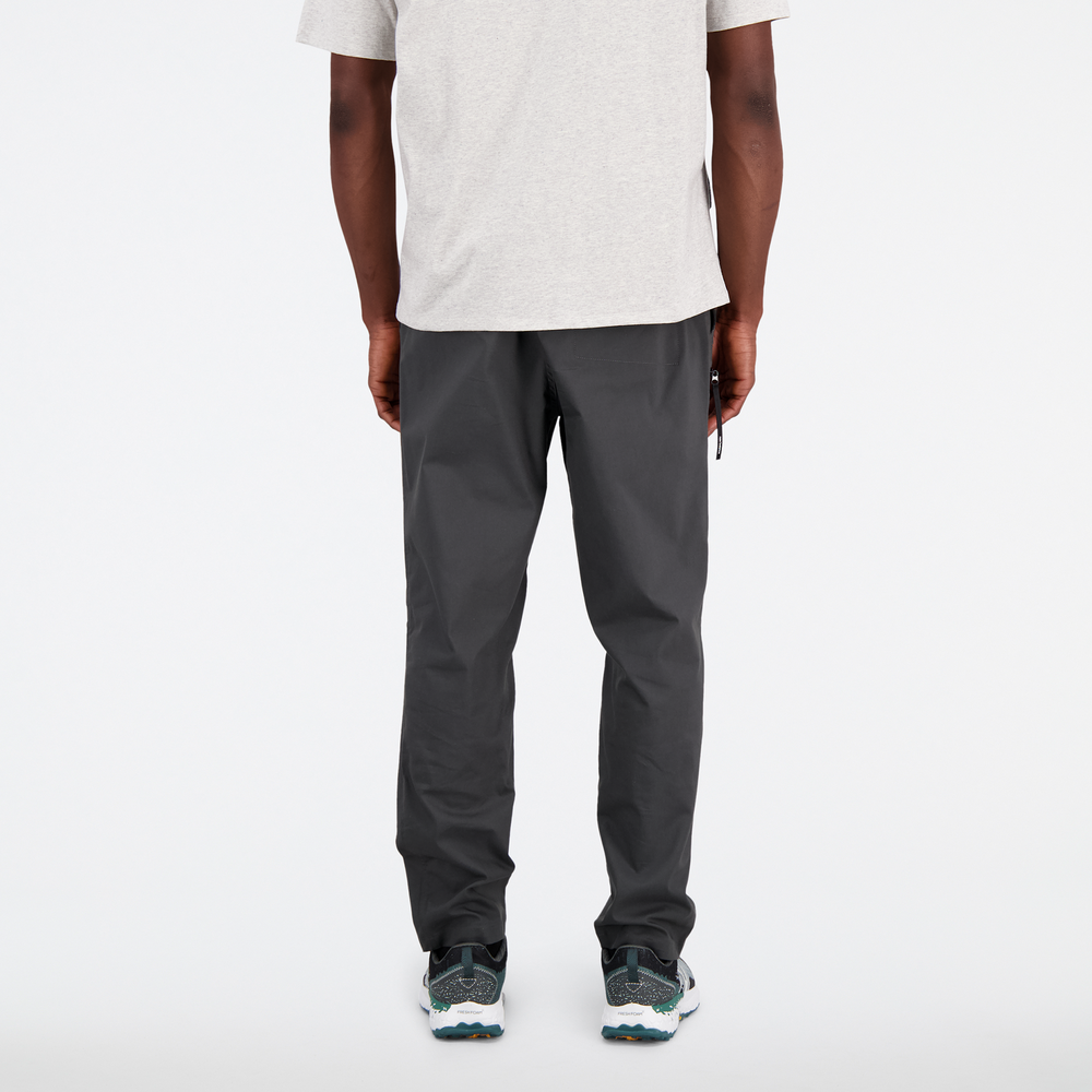 Pánské kalhoty New Balance MP31529ACK – černé