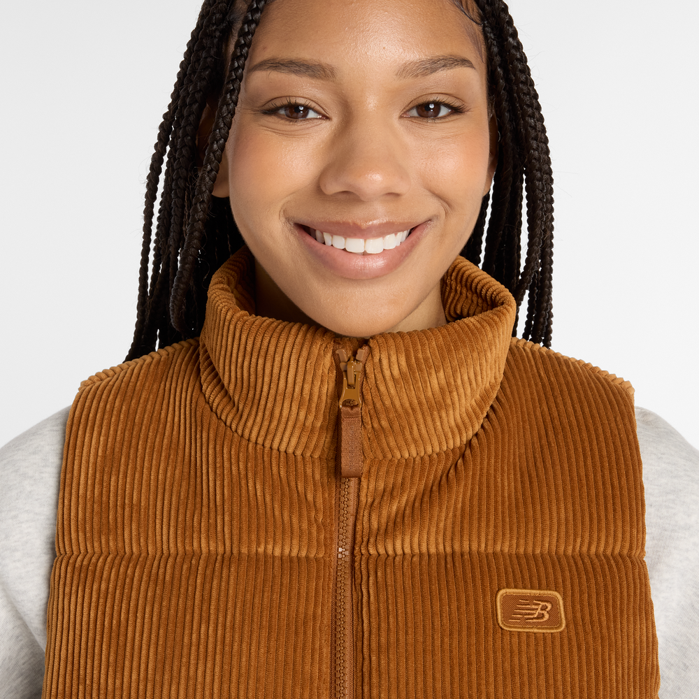 Dámská vesta New Balance WV53500TOF – béžové