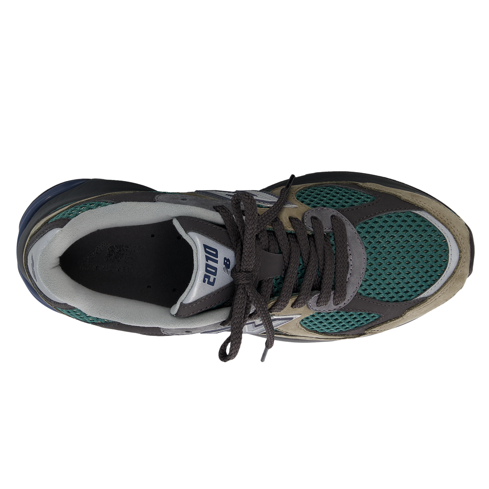Unisex boty New Balance U2010AGY – hnědý