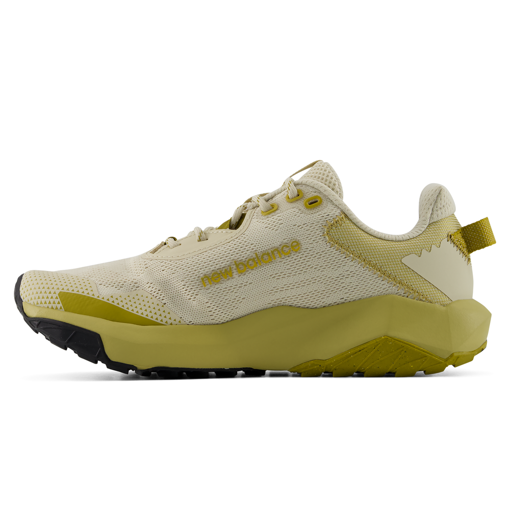 Dámské boty New Balance DynaSoft Nitrel v6 WNTR2PA – béžové