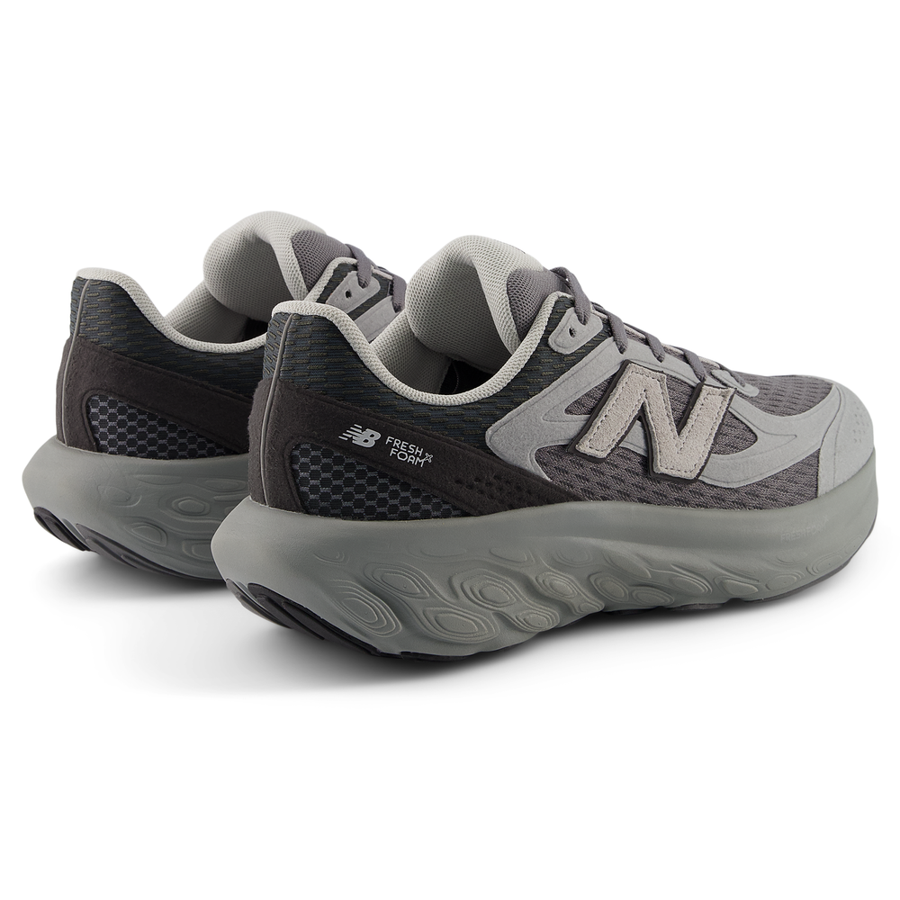 Unisex boty New Balance UTRNAA – šedé