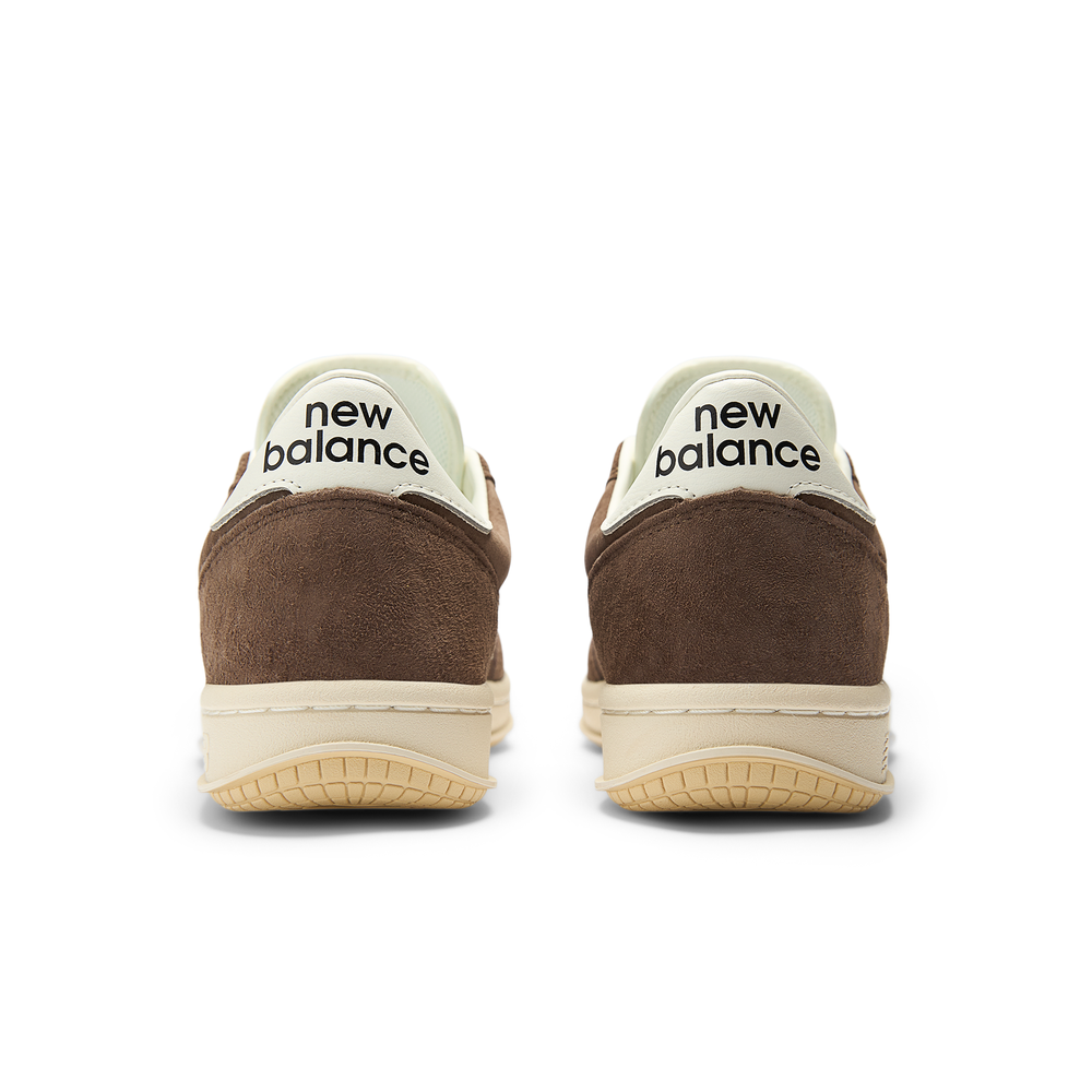 Unisex boty New Balance M5002YR – hnědý