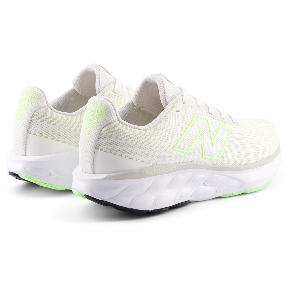 Pánské boty New Balance Fresh Foam x 520 v9 M5203TS – bílé