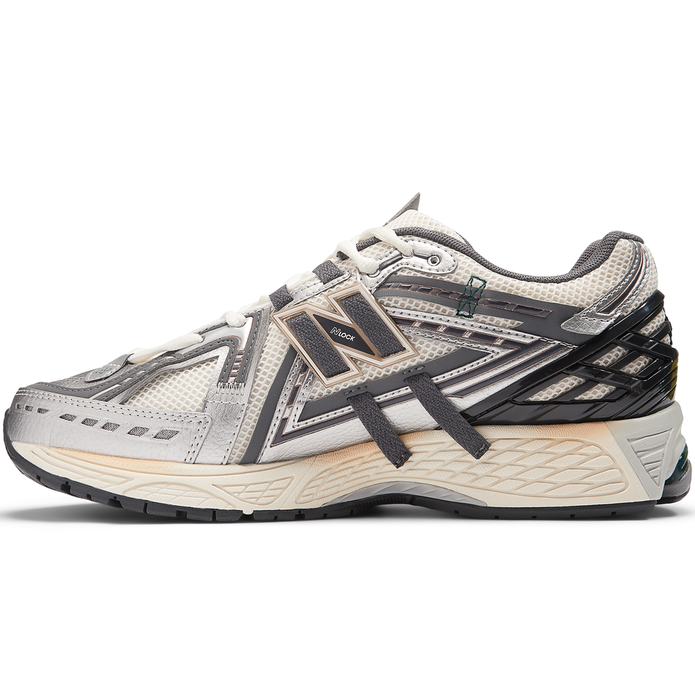 Unisex boty New Balance M1906AD – stříbrný