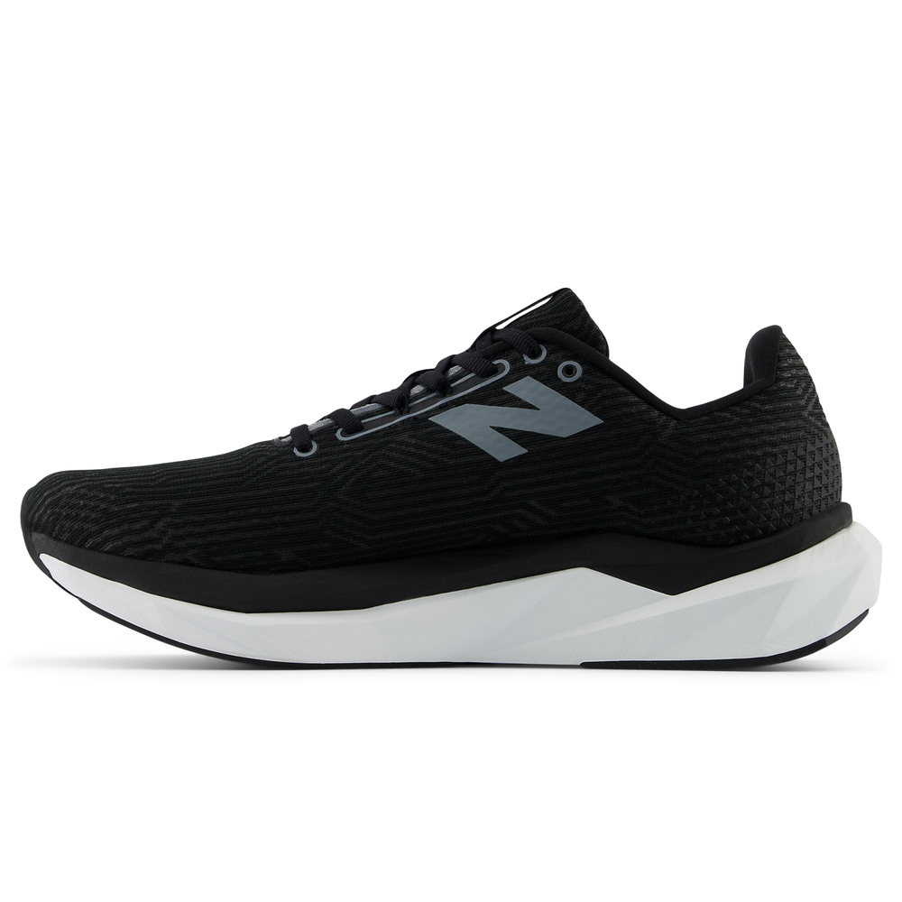 Pánské boty New Balance FuelCell Propel v5 MFCPRLB5– černé