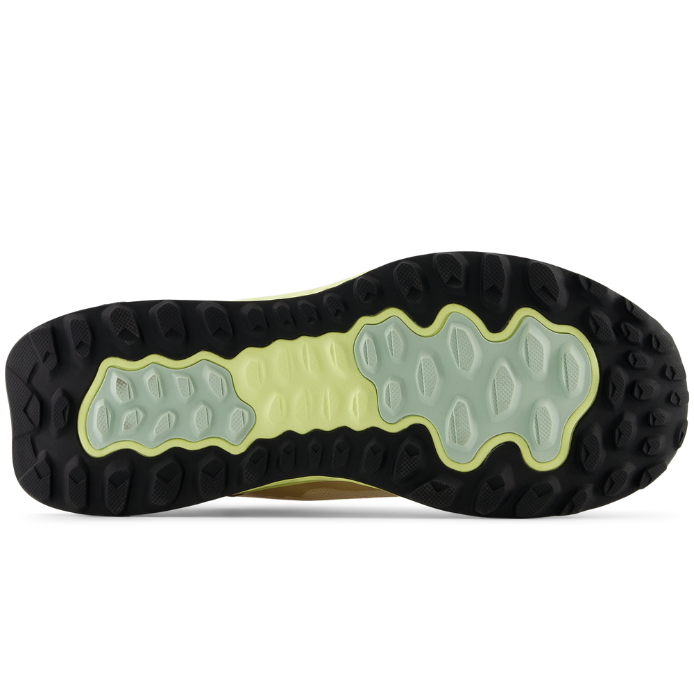Dámské boty New Balance Fresh Foam Garoé WTGARORP –  béžové