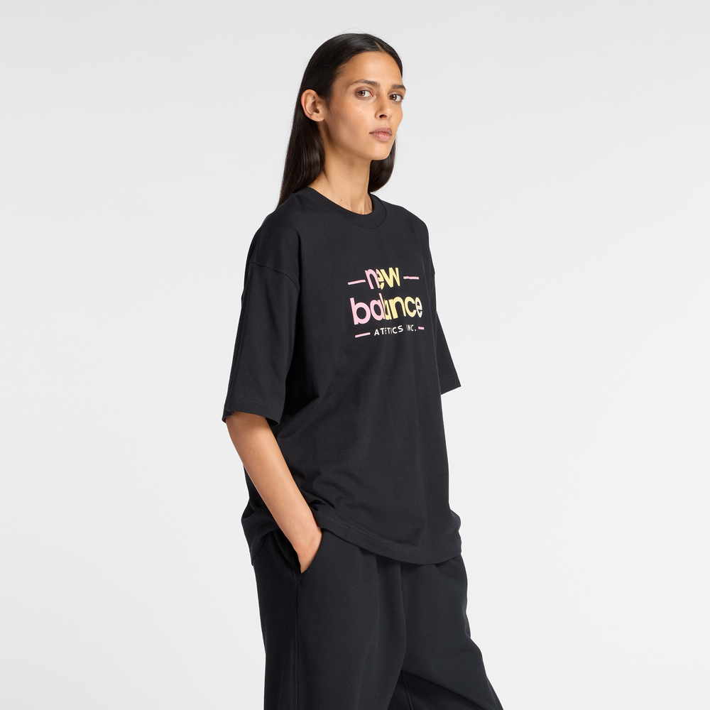 Dámské tričko New Balance WT53916BK – černé