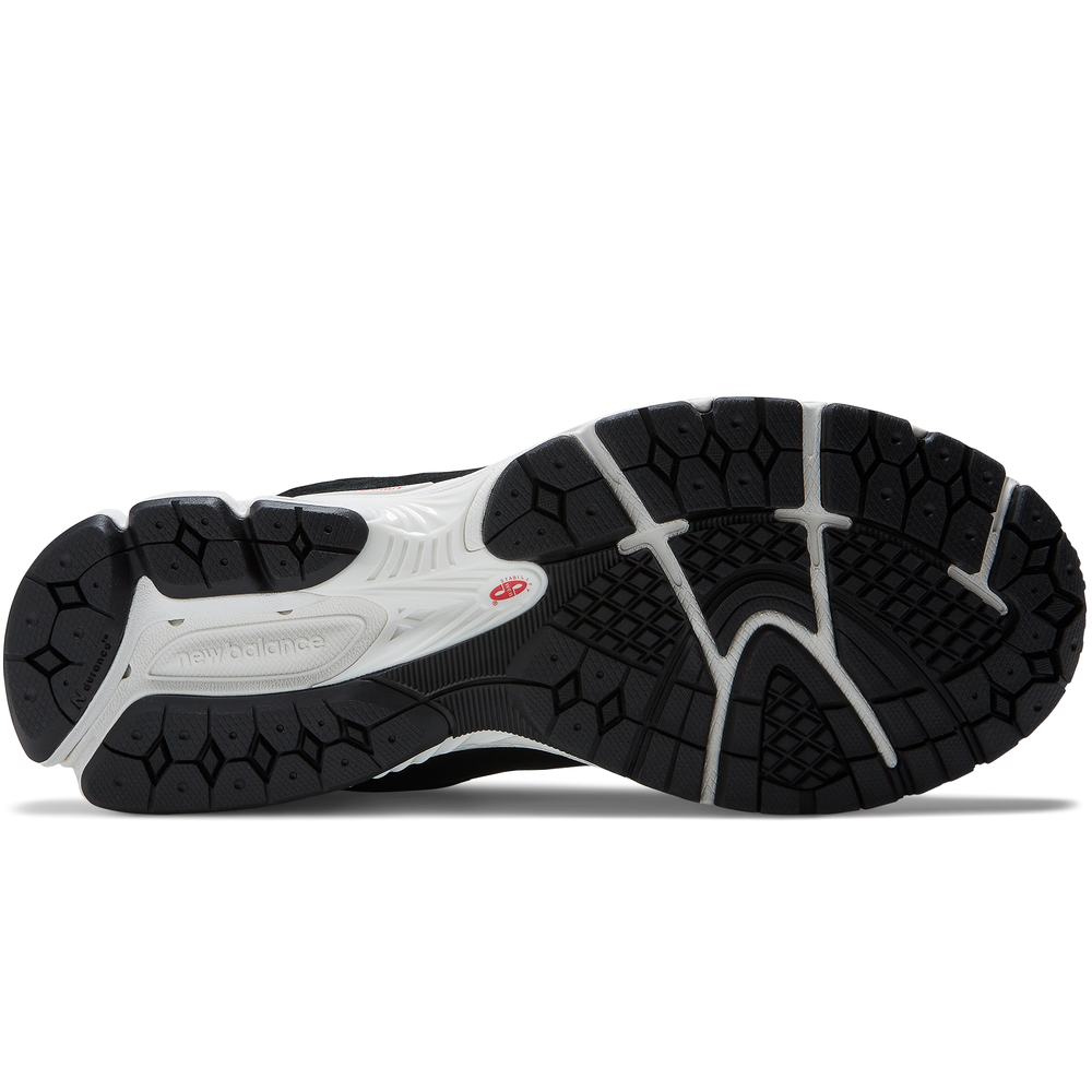Pánské boty New Balance M2002REB – černé