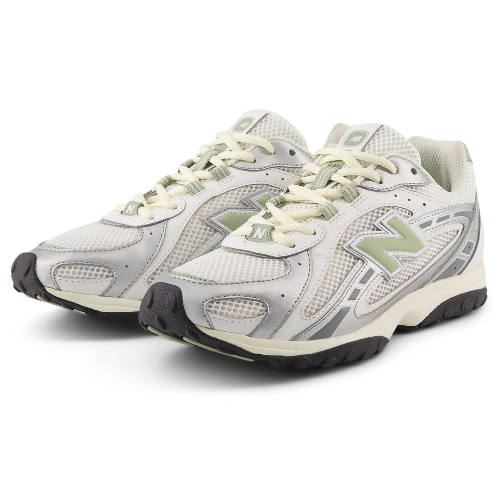 Unisex boty New Balance U204LSWB – stříbrný