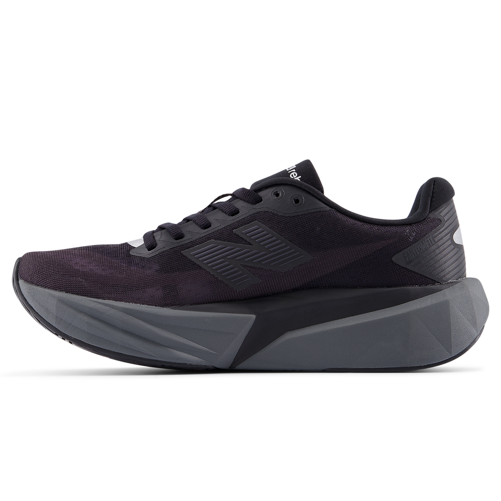 Dámské boty New Balance FuelCell Rebel v5 WFCXLO5 – černé