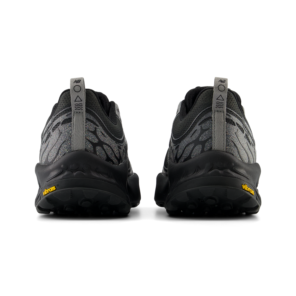 Pánské boty New Balance Fresh Foam X Hierro v8 MTHIERK8 – černé
