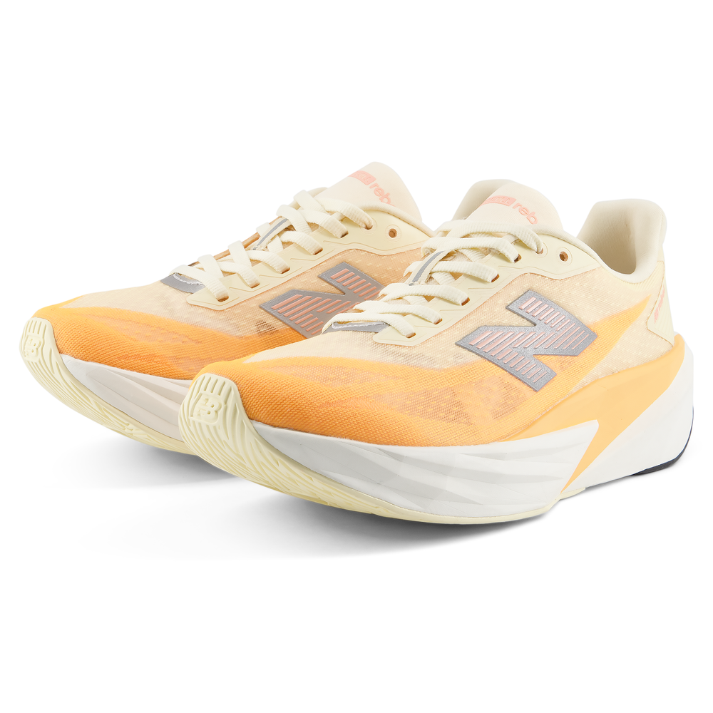 Dámské boty New Balance FuelCell Rebel v5 WFCX8KC – oranžová