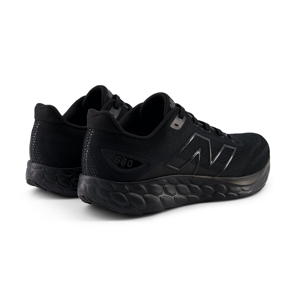 Pánské boty New Balance Fresh Foam 680 v8 M680CK8 – černé