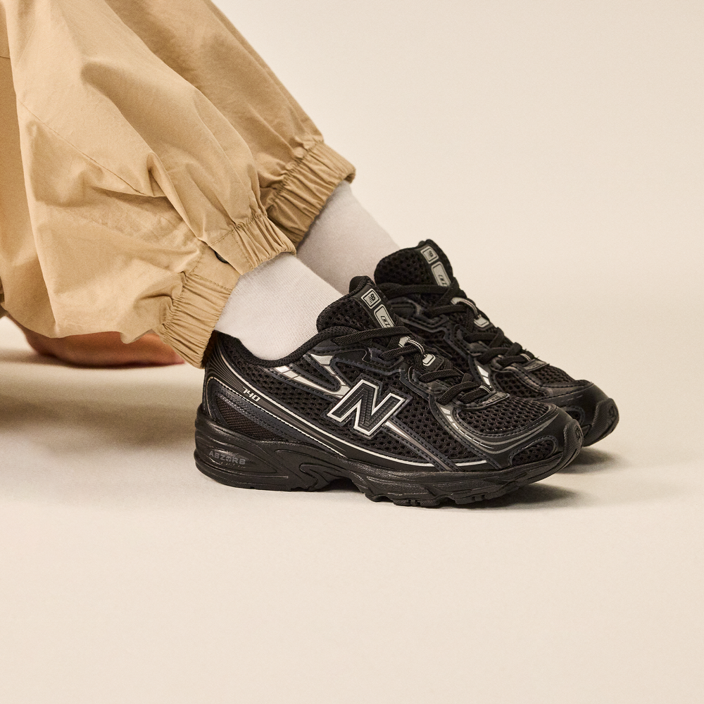 Dětské boty New Balance PZ740BM – černé