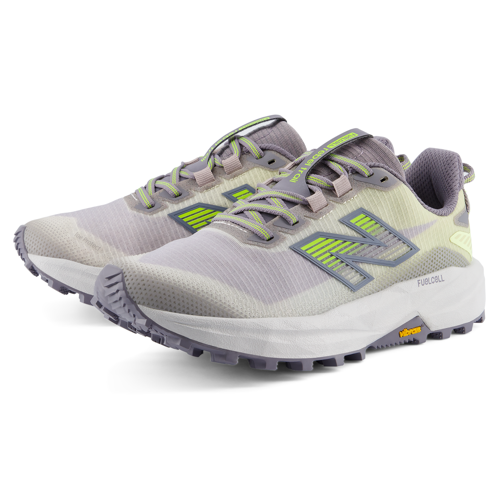 Dámské boty New Balance FuelCell Rebel Trail WRBT675 – šedé
