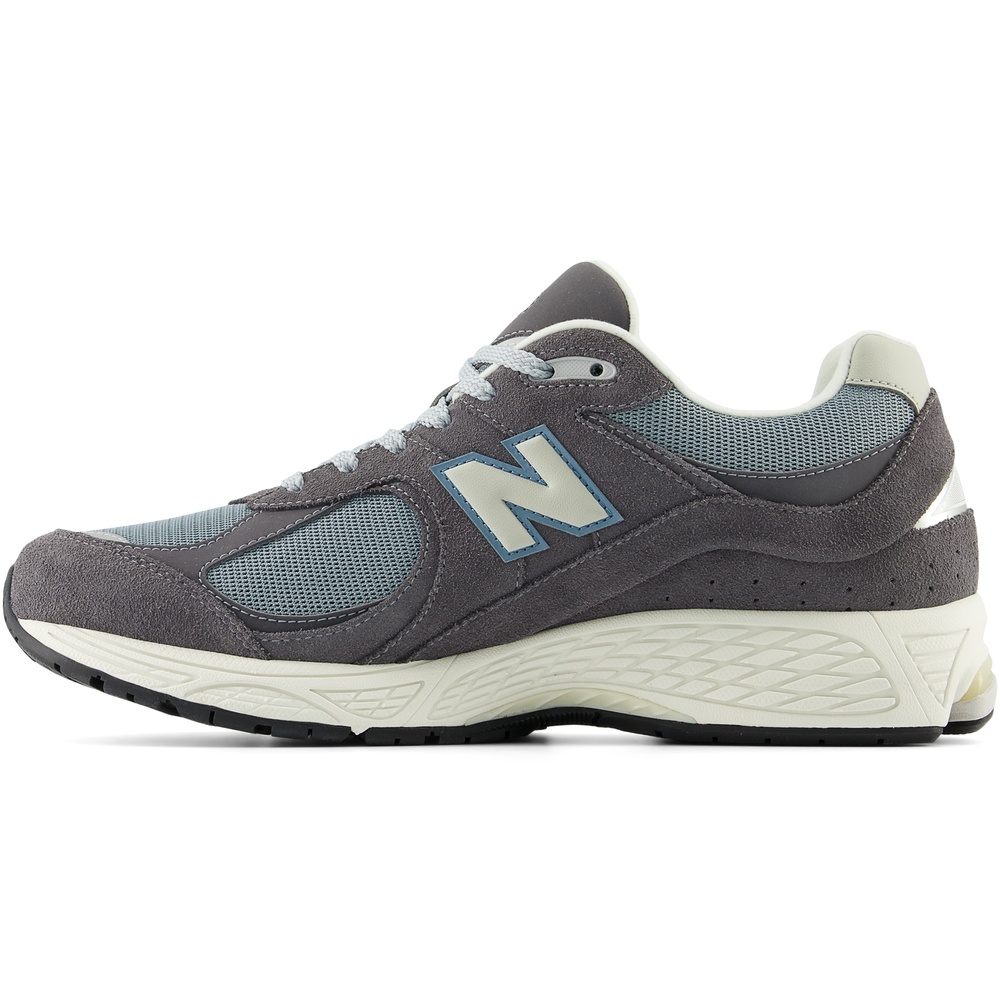 Unisex boty New Balance M2002RFB – šedé