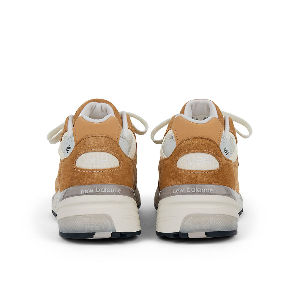 Unisex boty New Balance U992CC - hnědý
