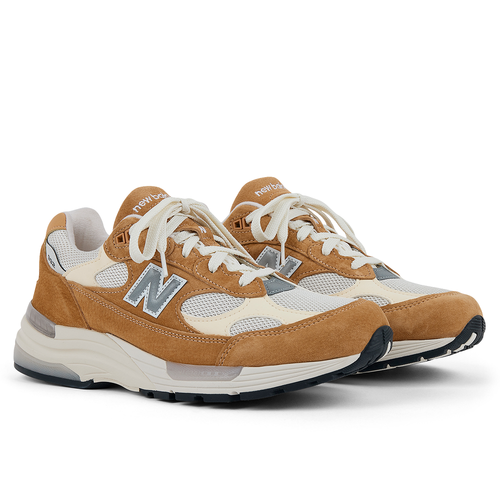 Unisex boty New Balance U992CC - hnědý
