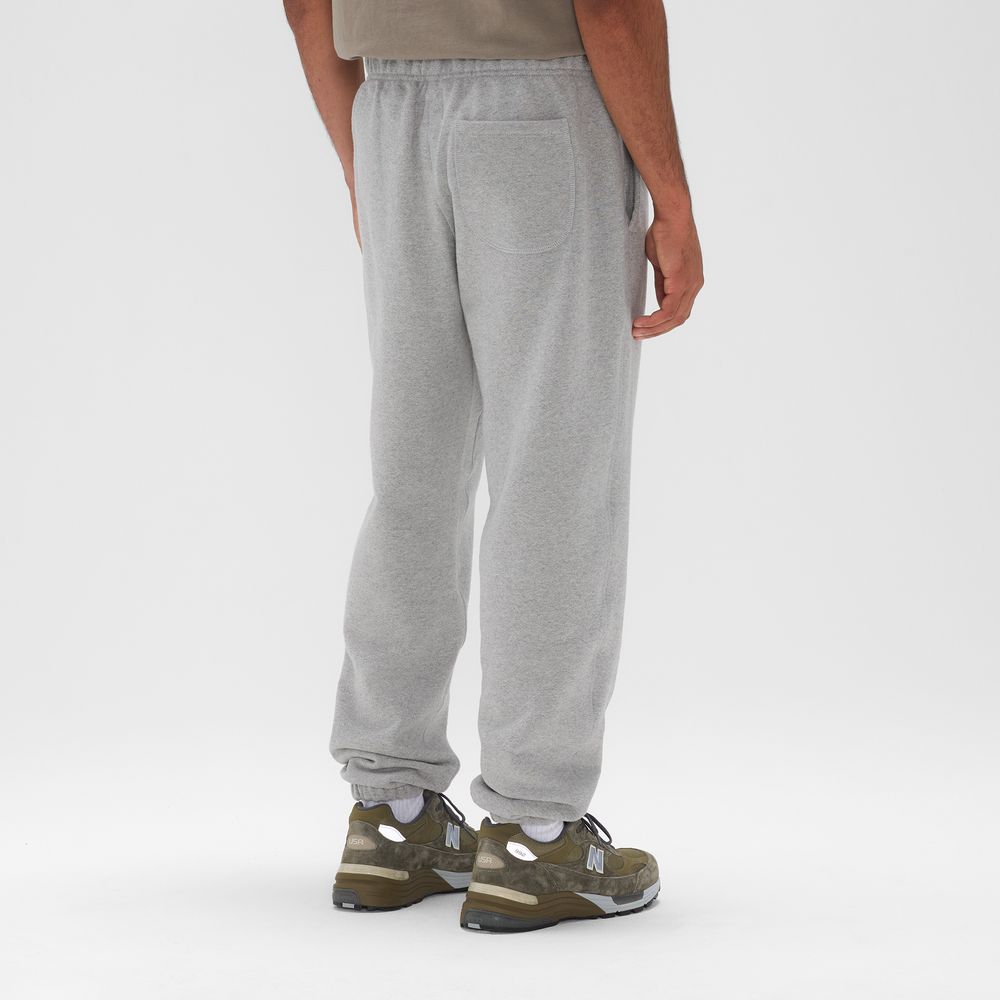 Pánské kalhoty New Balance MADE in USA MP43547AG – šedé