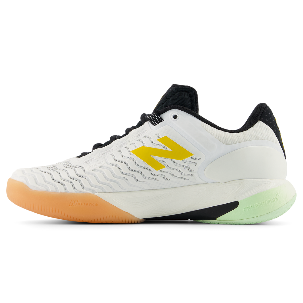 Dámské boty New Balance Fresh Foam X CT-Rally v2 WCHRALL2 – bílé