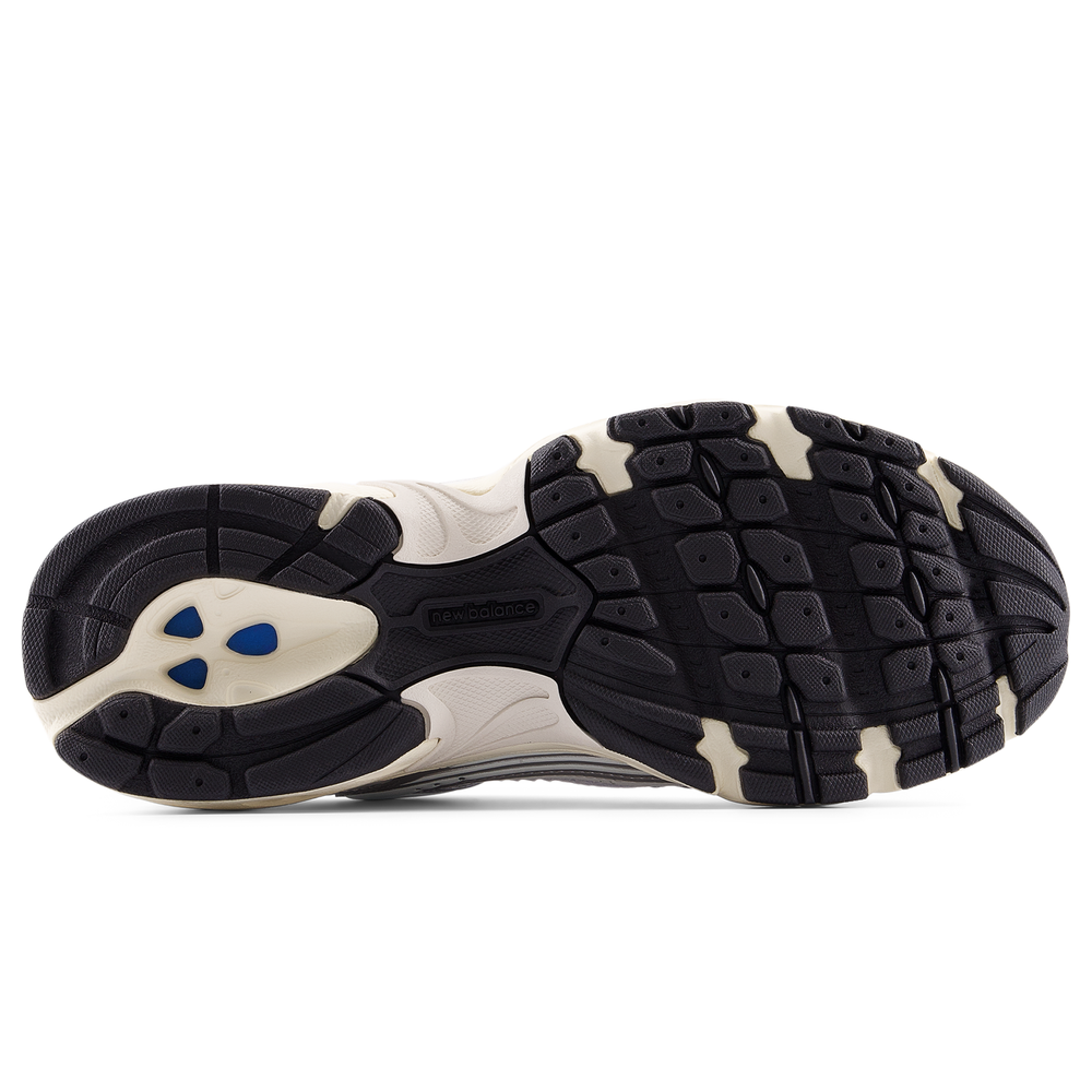 Unisex boty New Balance U530ESB – stříbrný