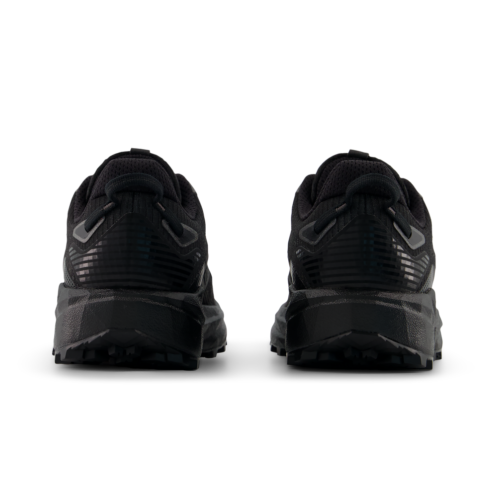 Dámské boty New Balance FuelCell Rebel Trail WRBT5CX – černé