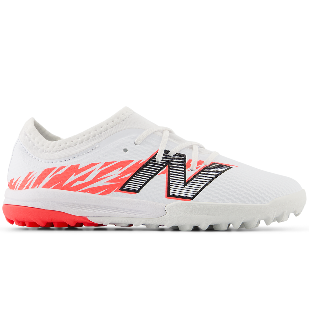 Dětské turfy New Balance FURON TEAM JNR TF V8 SJF3TIB8 – bílé