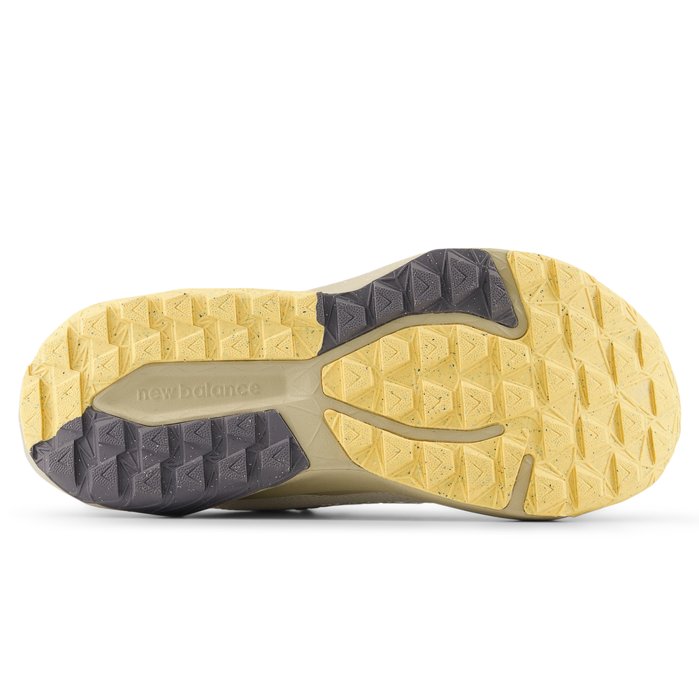 Dámské boty New Balance DynaSoft Nitrel v6 WNTR88D – béžové