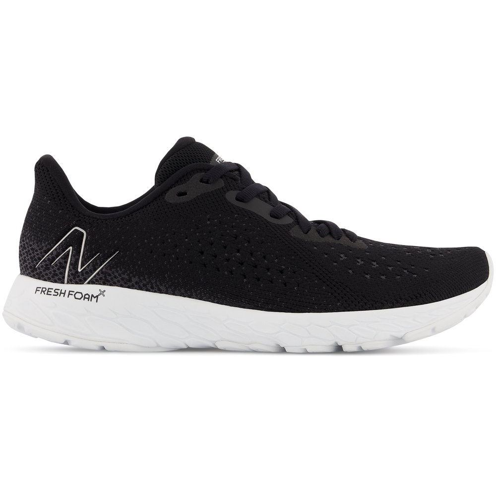 Boty New Balance Fresh Foam Tempo v2 WTMPOLK2 – černá